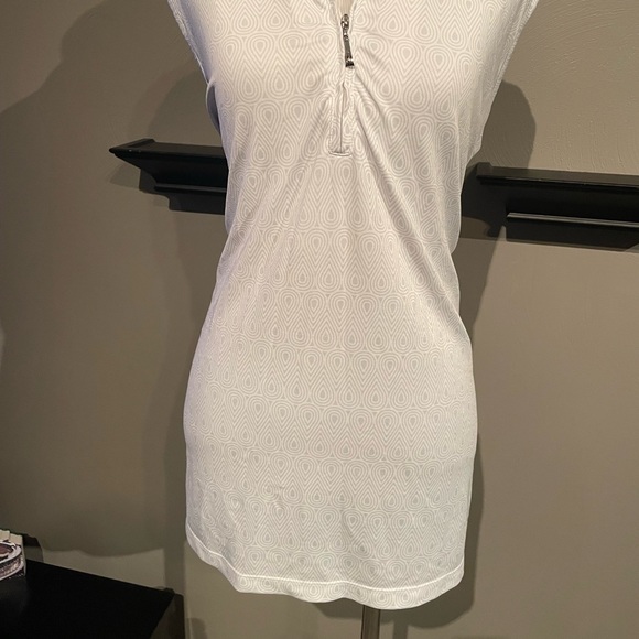 Teardrop pattern golf tank - Picture 5 of 5